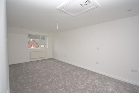 45 Tennant Grove, Neath, SA10 6ES
