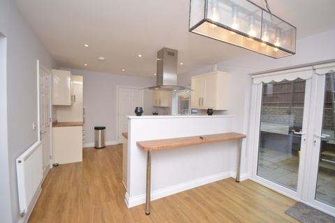 45 Tennant Grove, Neath, SA10 6ES