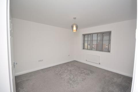45 Tennant Grove, Neath, SA10 6ES