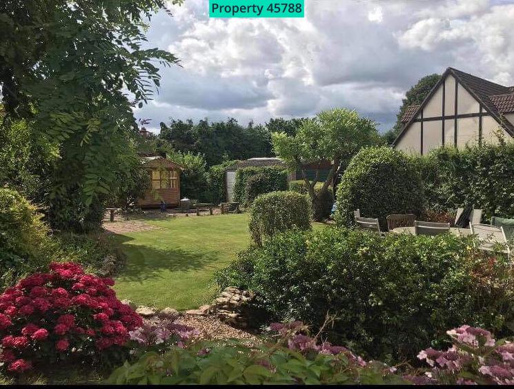 22 Silver Street, Owston Ferry, Doncaster, DN9 1RN 7 bed detached house