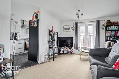1 bedroom coach house to rent, Dickenson Road, Colchester