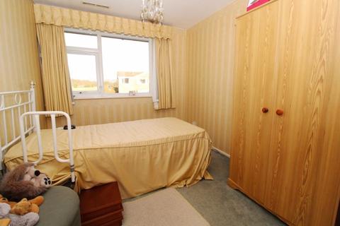 2 Highfield Way, Aldridge, Walsall, WS9 8XF