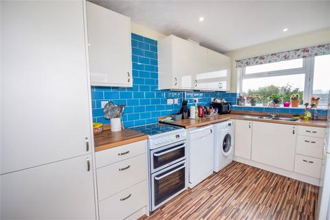 9 Hoopers Way, Torrington, EX38 7NS