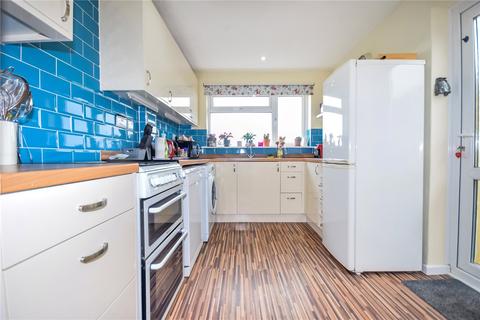 9 Hoopers Way, Torrington, EX38 7NS