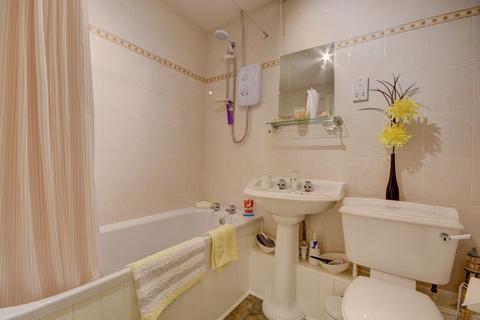 17 Drake Close, Whitby, YO21 1RG
