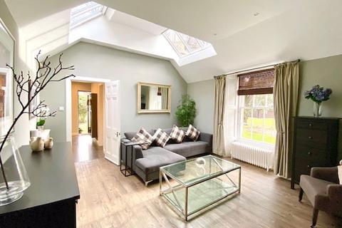 94 Midton Road, Ayr, KA7 2TP