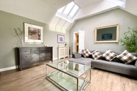94 Midton Road, Ayr, KA7 2TP