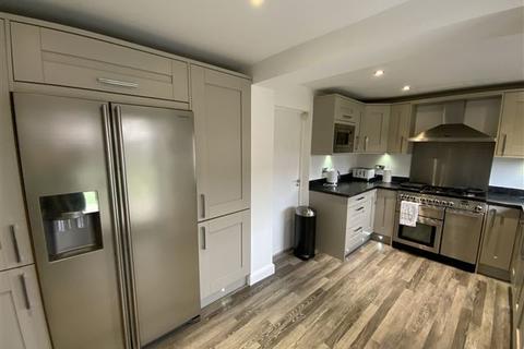 9 Bluebird Hill, Aston, Sheffield, S26 2GN
