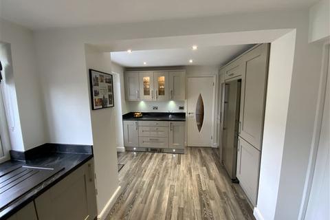 9 Bluebird Hill, Aston, Sheffield, S26 2GN
