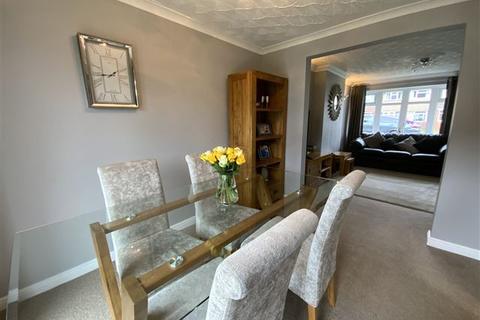9 Bluebird Hill, Aston, Sheffield, S26 2GN