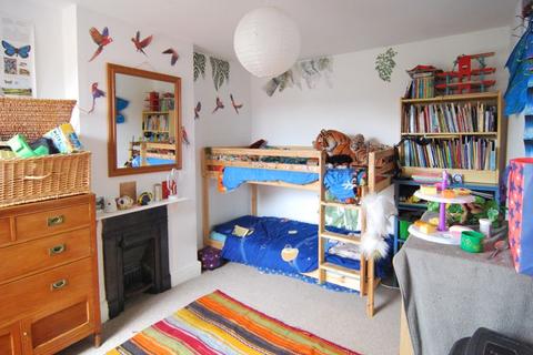 42 Hinton Road, Gloucester, GL1 3JS