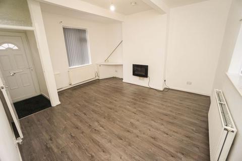 2 bedroom terraced house to rent, Rawlinson Street, Horwich