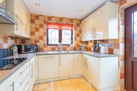 40 Benson Close, Bicester, OX26 4FQ