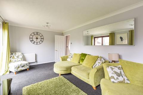 40 Benson Close, Bicester, OX26 4FQ