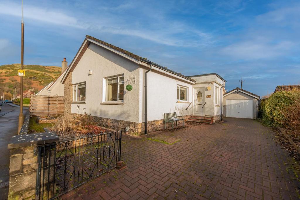 Brook Street, Menstrie 2 bed bungalow £159,995