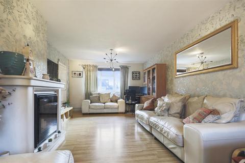 24 Centenary Road, Coventry, CV4 8GF