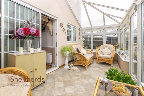 1 Mortimer Gate, Cheshunt, Waltham Cross, EN8 0XG