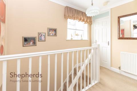 1 Mortimer Gate, Cheshunt, Waltham Cross, EN8 0XG