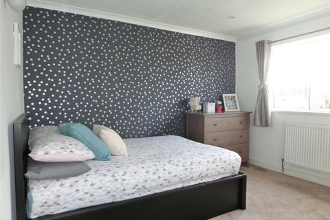 10 Forest Way, Hollywood, Birmingham, B47 5JS