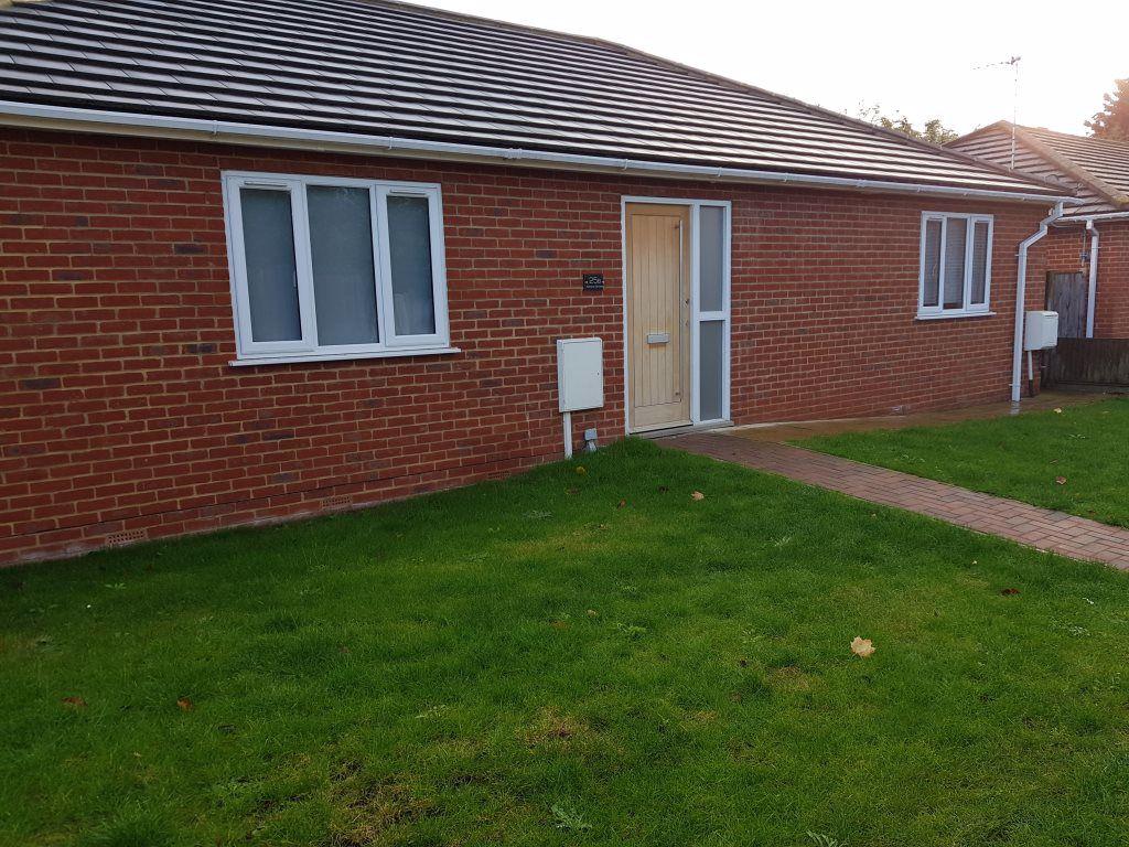 Kemsing Gardens, Canterbury 1 bed house £560 pcm (£129 pw)