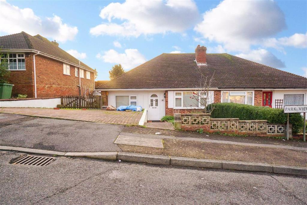 Park View, Hastings, East Sussex 3 bed semidetached bungalow £330,000