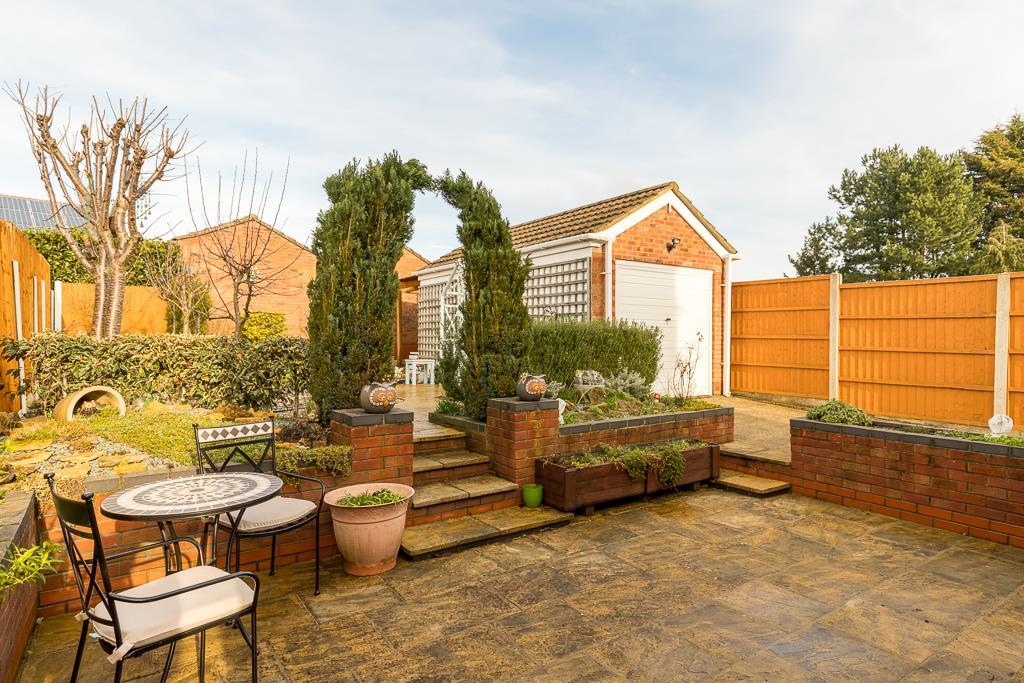 Lambourne Rise, Scunthorpe 3 bed detached house £185,000