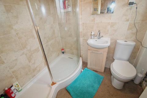 83 Cheyne Garth, Hornsea, HU18 1BF