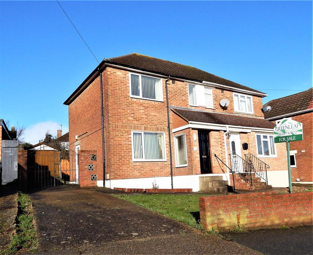 Barberry Avenue, Chatham 2 bed semidetached house £250,000