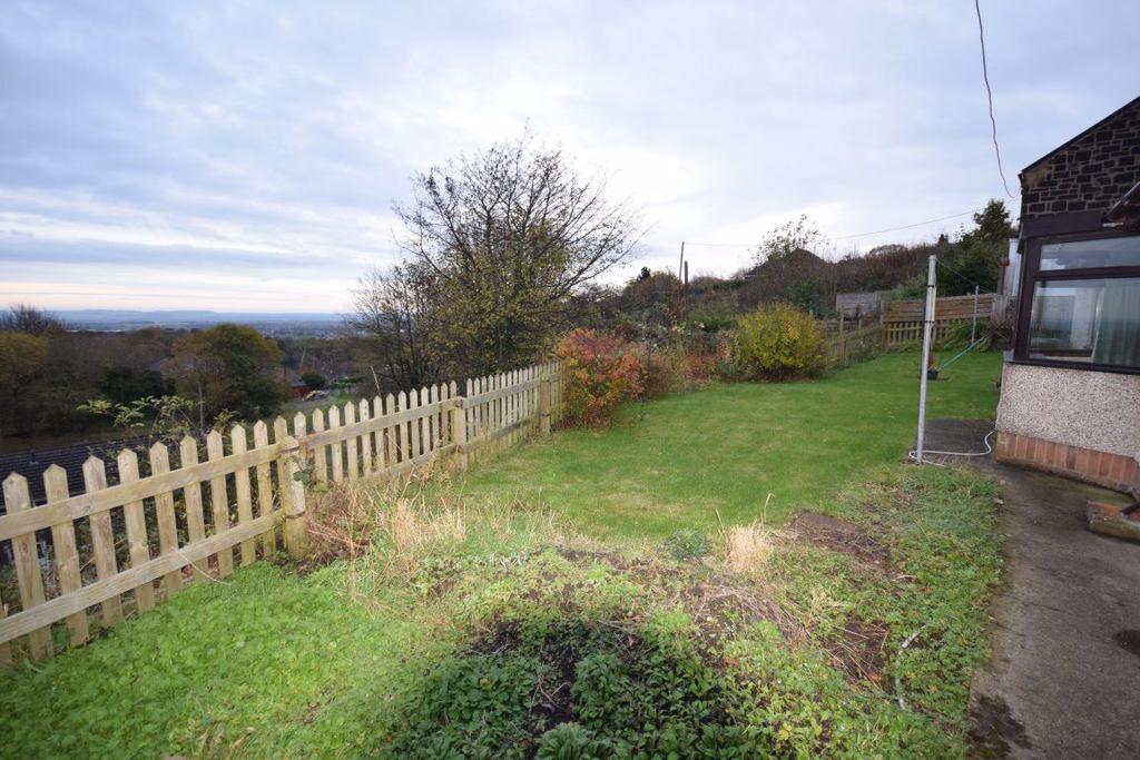 Black Lane Road, Pentre Broughton, Wrexham 2 bed bungalow £625 pcm (£