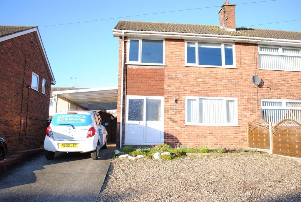 KINGS LYNN 3 bed semidetached house £825 pcm (£190 pw)