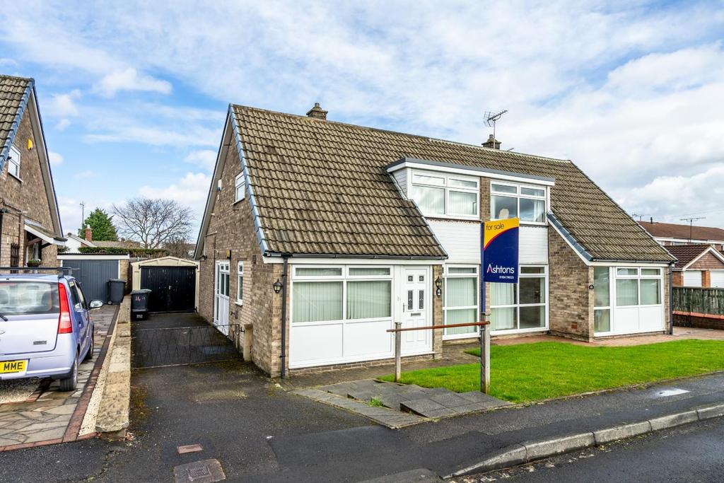 Boroughbridge Road, York 2 bed semidetached bungalow £240,000