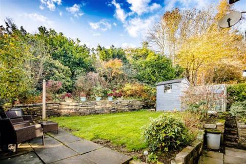12 Adgil Crescent, Halifax, HX3 9SD