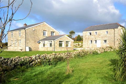 Combellack Laity, Wendron, Helston, TR13 0NW