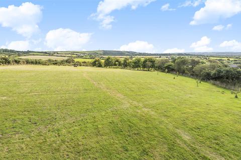 Combellack Laity, Wendron, Helston, TR13 0NW