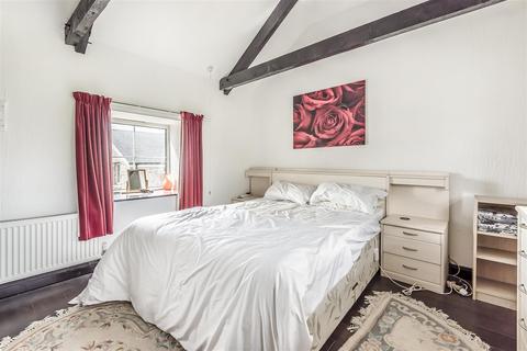 Combellack Laity, Wendron, Helston, TR13 0NW