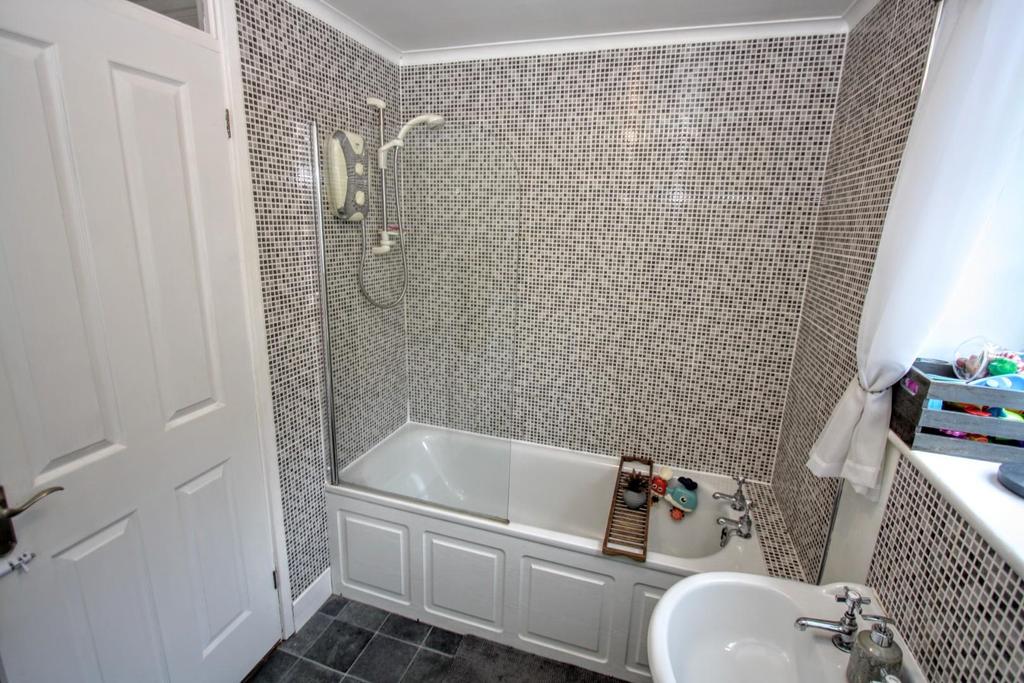 Bathroom/w.c.