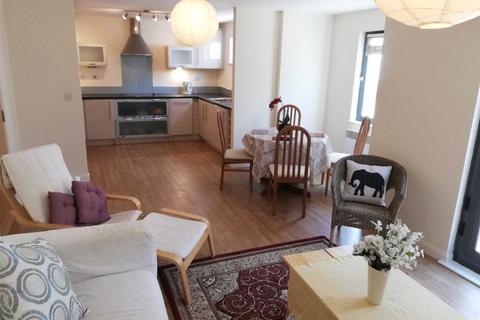 2 bedroom apartment for sale - Fishermans Way, Marina, Swansea