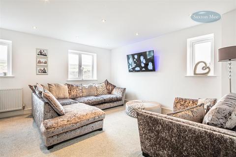 1a Lancaster Road, Stocksbridge, Sheffield, S36 1DB