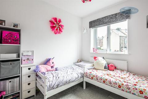 1a Lancaster Road, Stocksbridge, Sheffield, S36 1DB