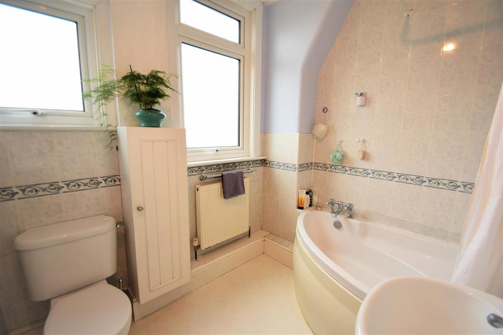 Family bathroom