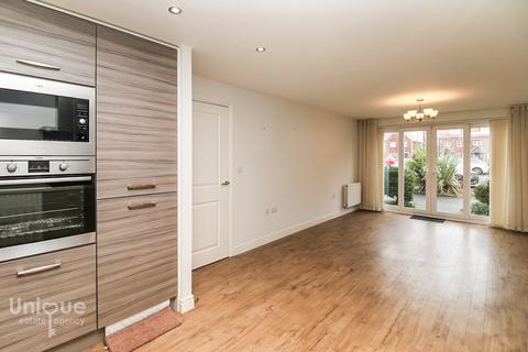 56 Windward Avenue, Fleetwood, FY7 6FQ