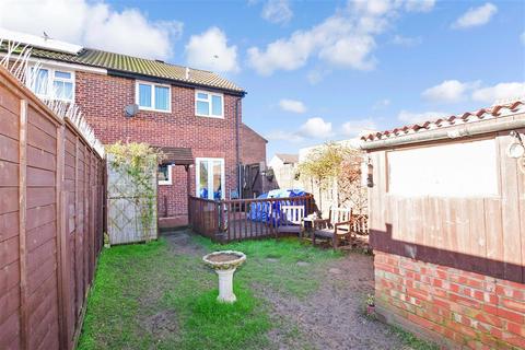 59 Armoury Drive, Gravesend, DA12 1LZ