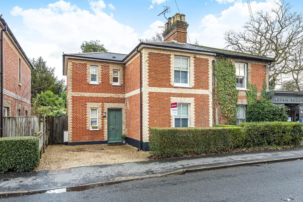 Front of property (M
