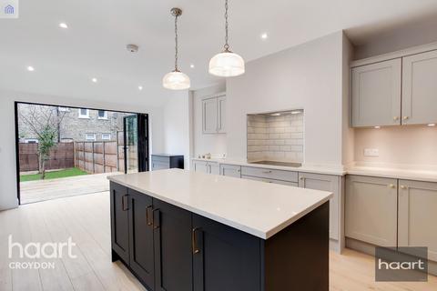 32 Temple Road, Croydon, CR0 1HT