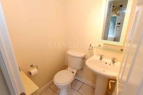 87 Bramstead Avenue, Wolverhampton, WV6 8AT