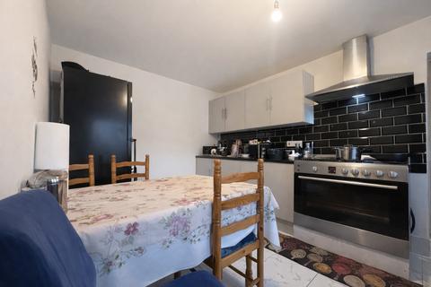 undefined, Spearing Road, High Wycombe, Buckinghamshire, HP12 3JR