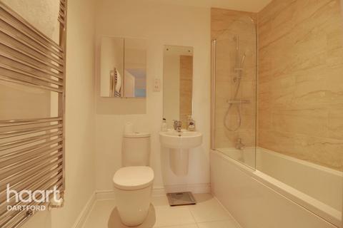 1, Amethyst Court Rainbow Road, Erith, DA8 2EH