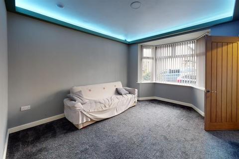 7 Marina Crescent, Skipton, BD23 1TR