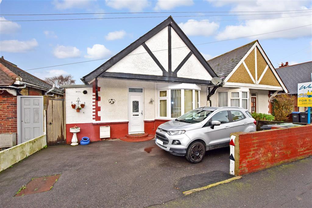 Beacon Road, Broadstairs, Kent 2 bed semidetached bungalow for sale