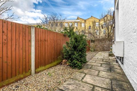 1a Becondale Road, London, SE19 1QJ